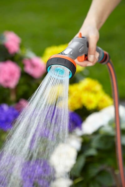GARDENA - Pistolet d'arrosage et nettoyage Comfort - large