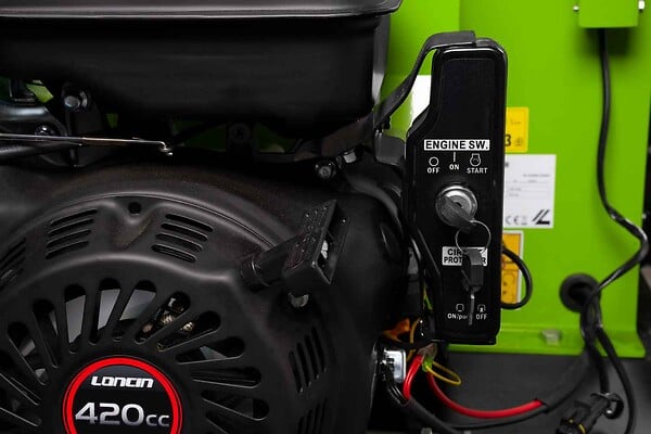 ZIPPER - Broyeur vegetaux puissant avec moteur LONCIN de 420 cm3 - ROZ95 - large