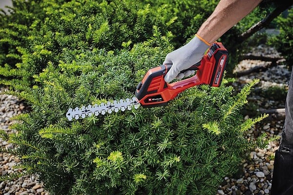 EINHELL - Cisaille à gazon et taille-buissons sans fil GE-CG 18/100 Li - sans batterie - large