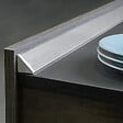 EMUCA - Lot de 2 profils d'étancheité triangulaires Plasline avec accessoires d'installation, 2 profils longueur 2.35m, Plastique, Anodisé Satiné - vignette