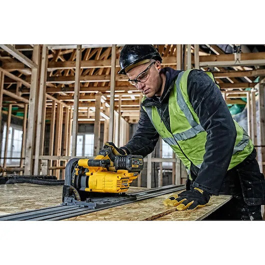DEWALT - Scie circulaire plongeante  54V XR FLEXVOLT - 2 batteries 54V 6.0Ah, chargeur, coffret - DCS520T2 - large