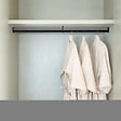 EMUCA - Lot de 2 rails pour armoires en soie de 1,15m de long avec supports, Aluminium et Plastique, Peint en noir - vignette