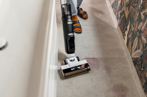 KARCHER - Aspirateur balai laveur FCV 3 - large
