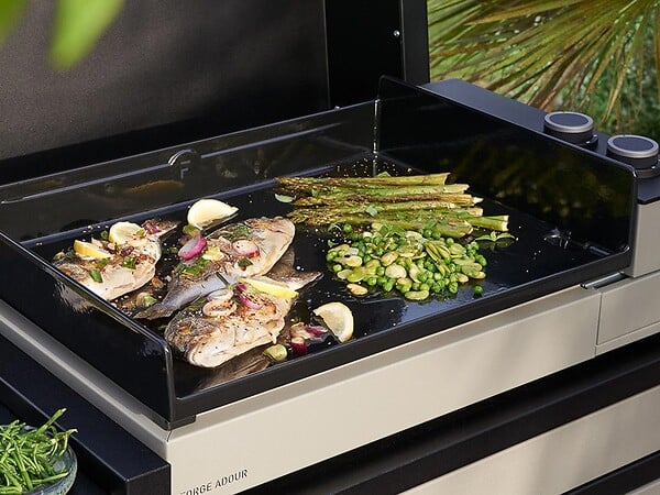 FORGEADOUR - Plancha Gaz 5300w Plaque Fonte émaillé 58.5x40.5cm - PREMIUMG60ANG - large