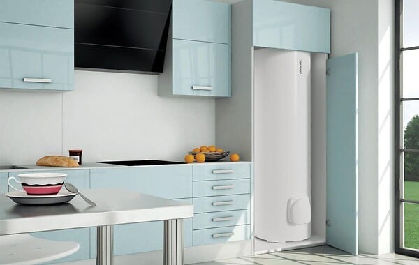 ATLANTIC - Chauffe-eau électrique Chaufféo blindé vertical sur socle Atlantic - 300L - 3000W - 1780x645x575mm - large