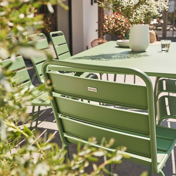 OVIALA - Ensemble table de jardin et 8 chaises en métal vert cactus  - Palavas - large