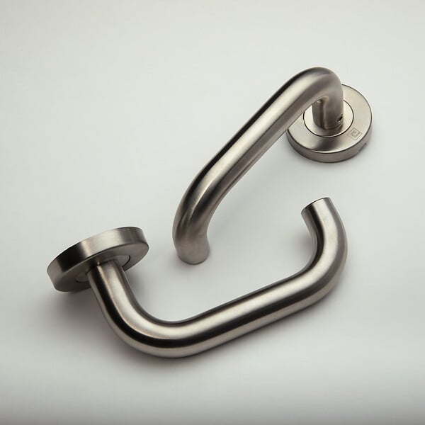 HERACLES - Béquille double JADE sur rosace bec de cane inox 1294 - HERACLES - B-INOX-02 - large
