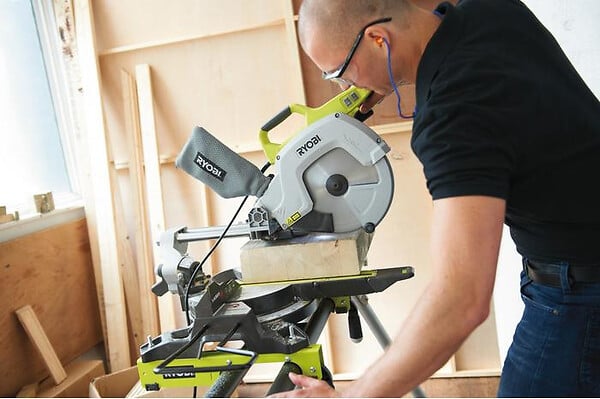 RYOBI - Scie à  onglet radiale 254 mm 2000W EMS254L Ryobi - large