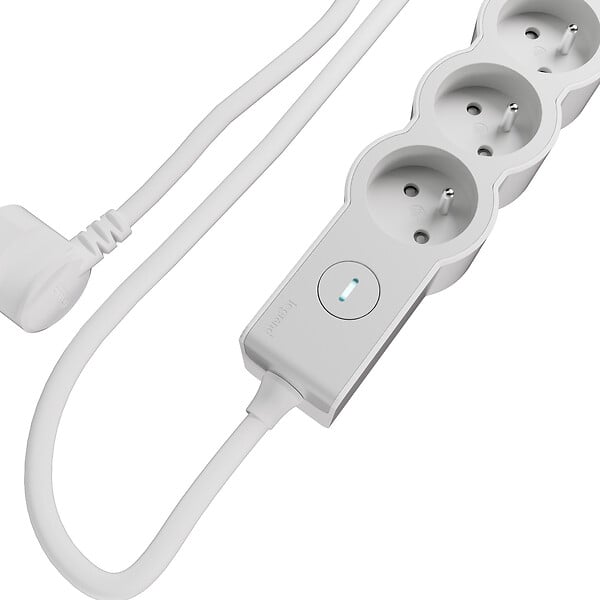 LEGRAND - Multiprise 4 prises 2P+T - Blanc - Câble 1,5m interrupteur - large