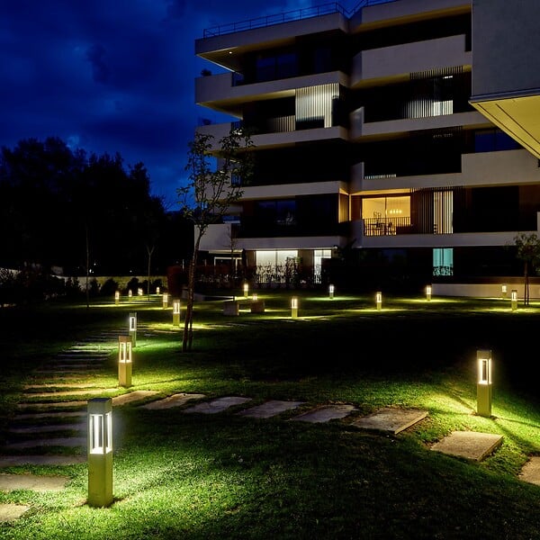 ASLO - Borne d'éclairage LED de jardin HT:70CM 13W 3000K blanc chaud IP65 ASLO - large