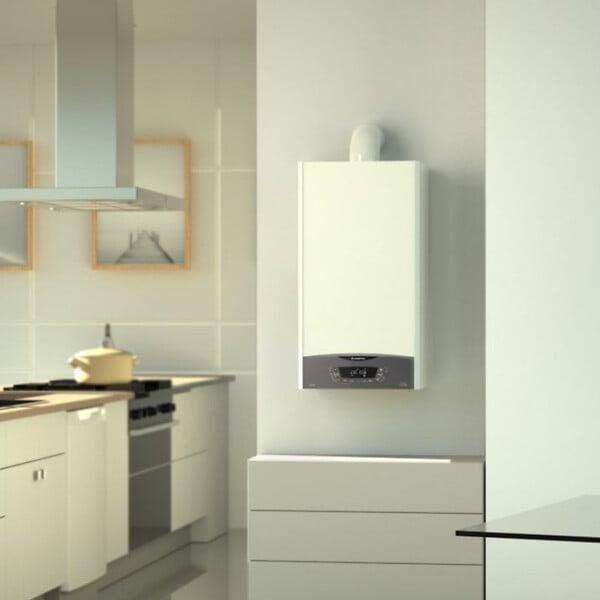 ARISTON - Ariston CLAS ONE - Chaudière murale gaz à condensation 25 KW, Classe énergétique A (3301604) - large