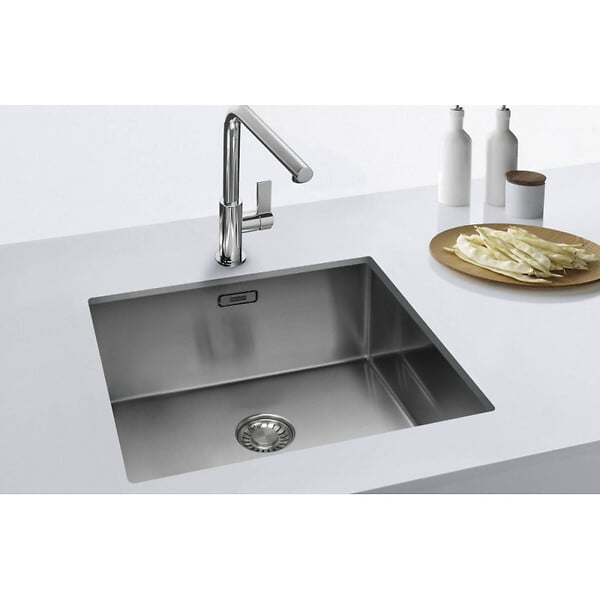 FRANKE - Franke Maris - Évier de cuisine sous plan 540×440 mm avec trop-plein, en acier inoxydable (MRX110-50) - large