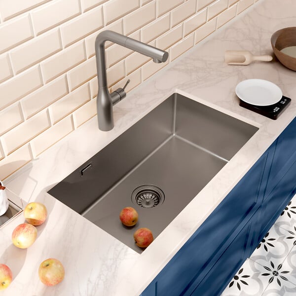 CERAMIA - Ceramia Timeless Évier de cuisine sous plan en inox 304, 68x45x21 cm, Gun Metal brossé PVD - large