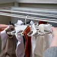 JOSEPH JOSEPH - Joseph Joseph Petal™ Cintre de séchage écru à accroche rapide, 22 pièces, écru (50051) - vignette