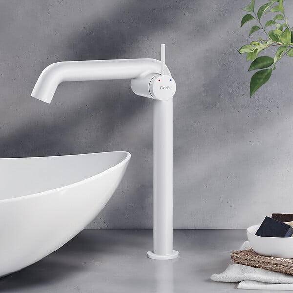 EMKE - EMKE Mitigeur de Lavabo Blanc Mat Design, 332 × 220 × 76 mm, Robinet Salle de Bain en Laiton, Cartouche Céramique Longue Durée, Pose Rapid - large