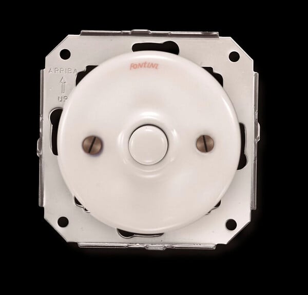 FONTINI - FONTINI - Bouton poussoir 10A 24V DC Porcelaine blanche Garby Colonial - large