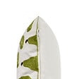 BELIANI - Lot de 2 coussins décoratifs TRACHELIUM 45 x 45 cm Vert Motif de plante - vignette
