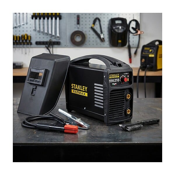 STANLEY - Poste à souder inverter KING 210 PRO 100% Duty cycle MMA TIG LIFT Electrodes 1.6 à 5 mm STANLEY FATMAX - large