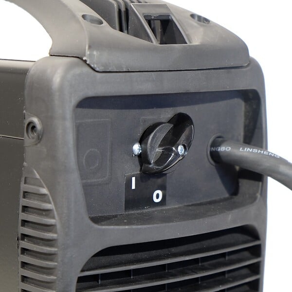 STANLEY - Poste à souder inverter KING 210 PRO 100% Duty cycle MMA TIG LIFT Electrodes 1.6 à 5 mm STANLEY FATMAX - large