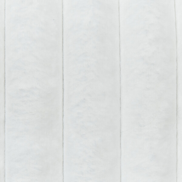 BELIANI - Lot de 2 coussins décoratifs RAKYA 45 x 45 cm Fourrure synthétique Blanc À rayure - large