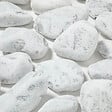 RO'MA NATURE - Galet Marbre Blanc Carrare 10-15 cm - Filet de 15 kg - vignette