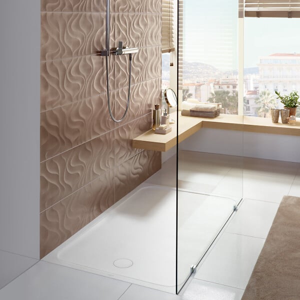 VILLEROY ET BOCH - Receveur de douche antidérapant 140 x 90  Lifetime Plus céramique blanc + Bonde blanc - large