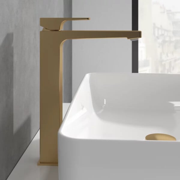 VILLEROY ET BOCH - Mitigeur lavabo surélevé  Architectura Square avec vidage Push Open Or brossé - large