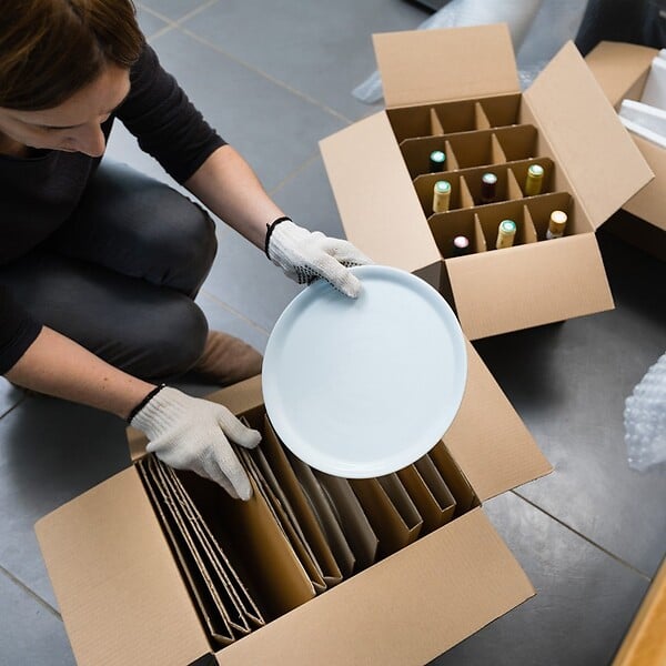 PACK AND MOVE - Pack and Move - Lot 255 croisillons de calage avec carton - Pour verres et bouteilles -55 x 30 x 30 cm -Carton renforcé - large