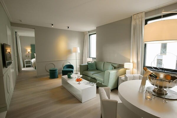 ORAC DECOR - C360 Corniche plafond polyuréthane Orac Decor Luxxus - 2x6x200cm (h x p x L) - moulure décorative Carton complet - large