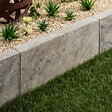 RO'MA NATURE - Bordure de jardin Travertin Gris Silver 70x35x8 cm (à l'unité) - vignette