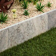 RO'MA NATURE - Bordure de jardin Travertin Gris Silver 61x33x3 cm (à l'unité) - vignette