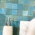 RO'MA NATURE - Carrelage Zellige Marocain Bleu Lazuli 5x5 cm  (vendu par plaque de 30x30 cm soit 0,09 m²) - vignette