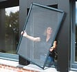 AVOSDIM - Moustiquaire Cadre Fenêtre 130 x 150 cm Recoupable Gris Anthracite – Aluminium & Toile Polyester – Anti-Insectes - vignette