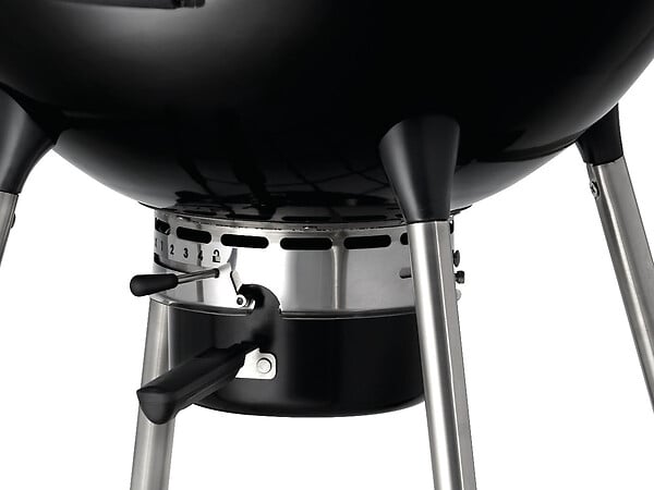 NAPOLEON - Barbecue à charbon Charcoal Kettle Pro 57 cm + Rôtissoire + Lot de 2 paniers à charbon - Napoleon - large