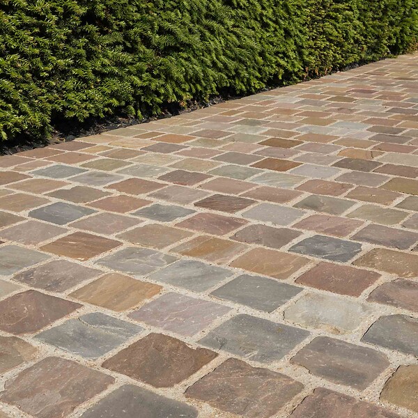 RO'MA NATURE - Pavé Grès Kandla Multicolore 14x14x5-7 cm (vendu au m² - 42 pavés/m²) - large