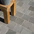 RO'MA NATURE - Pavé Grès Kandla Gris 14x14x2-2,5 cm (vendu au m² - 42 pavés/m²) - vignette