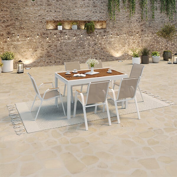 ID MARKET - Salon de jardin NOUMEA table extensible 135/270 CM plateau verre trempé effet bois et 12 chaises empilables blanc et bois - large