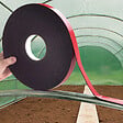 ID MARKET - Ruban adhésif isolant double face mousse thermique anti-chaleur pour arceaux de serre de jardin - vignette