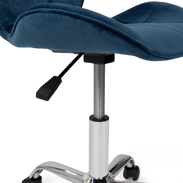 ID MARKET - Chaise de bureau ROBINE velours bleu à roulettes - large
