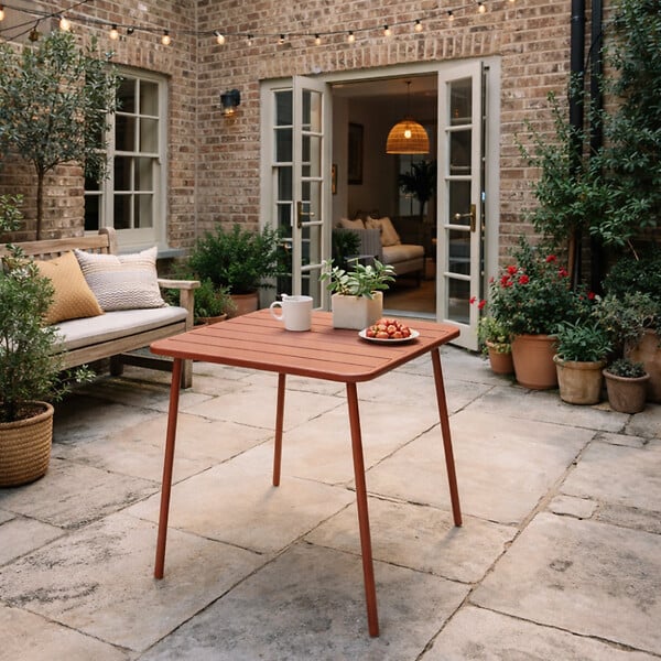 CONCEPT USINE - Table carrée 4 places 70x70cm terracotta BERGAME - large