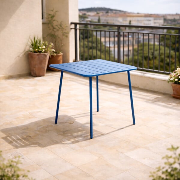 CONCEPT USINE - Table carrée 4 places 70x70cm bleu BERGAME - large