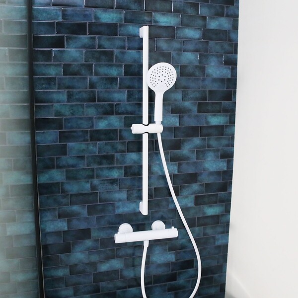 ESSEBAGNO - Luisa ensemble barre de douche blanc 3 pièces - large