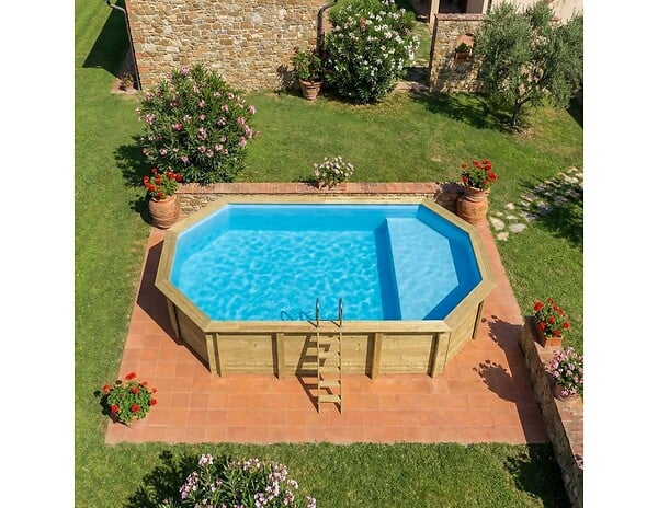 ALTANKA - Piscine hors sol en bois NEMO 7.3 x 3.97 - H.1.45 m avec plage, bleu pâle, cadre en métal - sans dalle - BAS7305OSPU+PLA305 - large