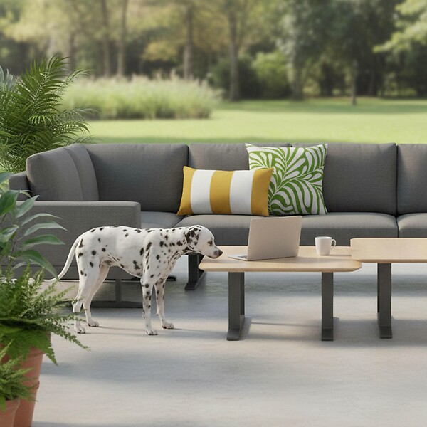 OVIALA - Lot de 2 coussins carrés polyester 45x45x8 cm blanc et vert olive - Quito - large