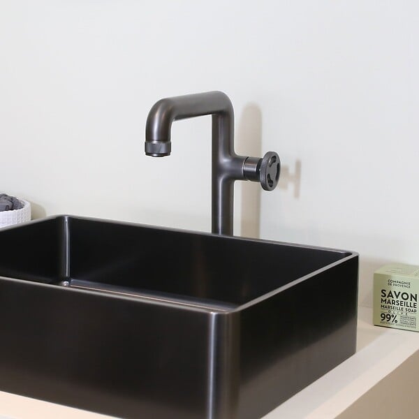 ESSEBAGNO - Factory mitigeur lavabo haut gris gun métal - large
