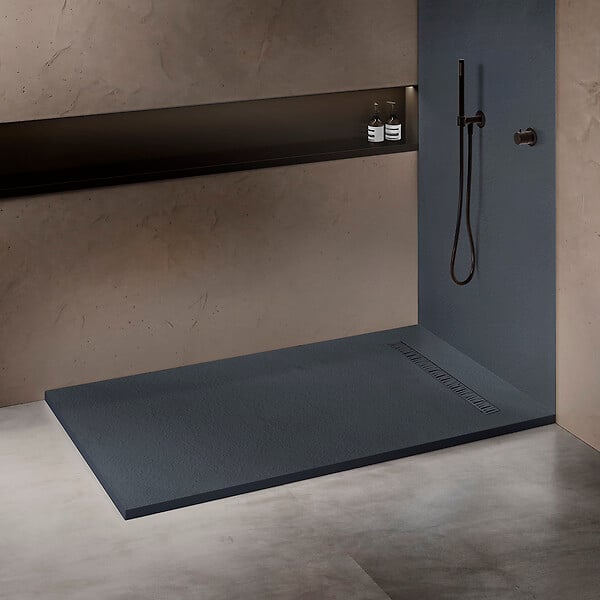 U-TILE - Receveur résine 160 x 90 cm gris granit effet granit - grille caniveau excentrée - large