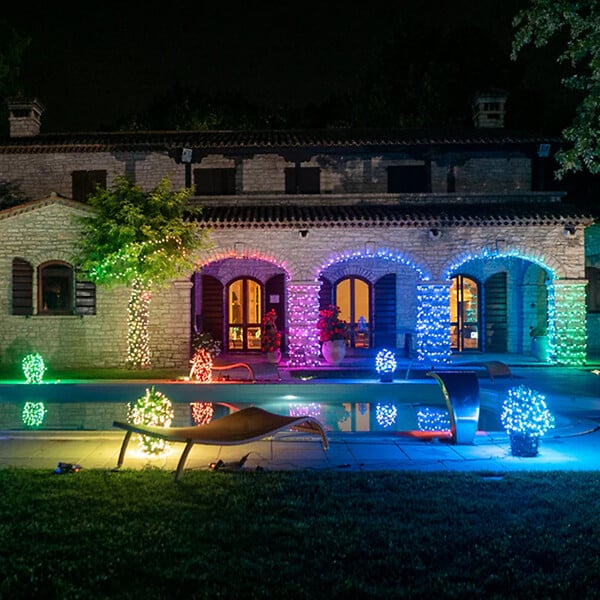 TWINKLY - TWINKLY Guirlande Lumineuse LED Multicolore Connectée 32m RGBW IP44 Contrôlée par Application - large