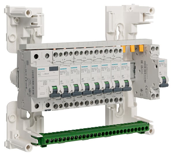 SIEMENS - SIEMENS Tableau 1 rangée pré-équipé 1 inter. diff. 40A type AC + 8 disjoncteurs - large