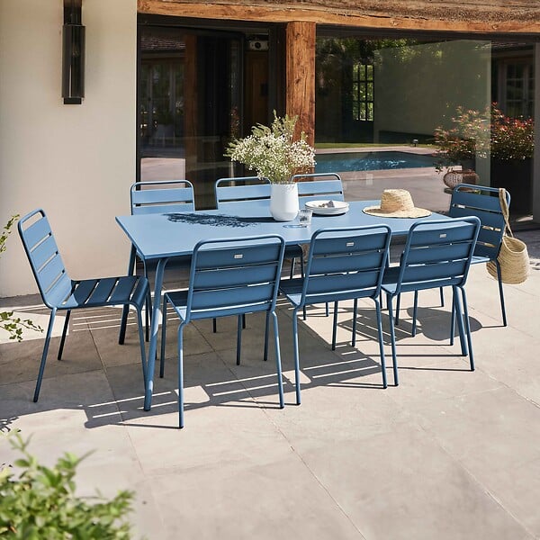 OVIALA - Ensemble table de jardin et 8 chaises en métal bleu pacific  - Palavas - large
