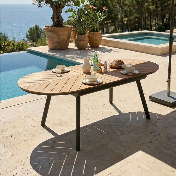 OVIALA - Table de jardin extensible 8 à 10 places effet bois en alu et polywood - Jakarta - large